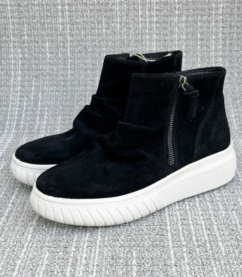 SOFFT Portland Waterproof Black Italian Suede Booties Women's Size 7.5 US